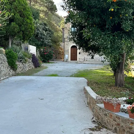Dimora Le Pietre Del Mare Guest house *