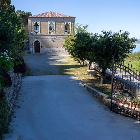 Dimora Le Pietre Del Mare Penzion Pizzo (Calabria)